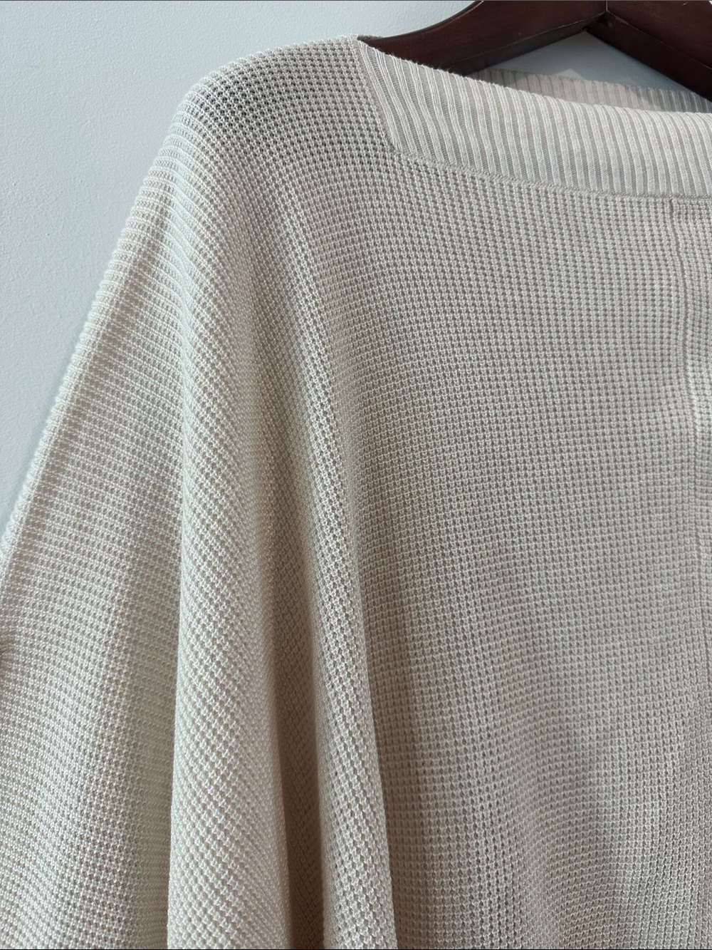 Lululemon Forward Flow Poncho - Picture 4 of 7